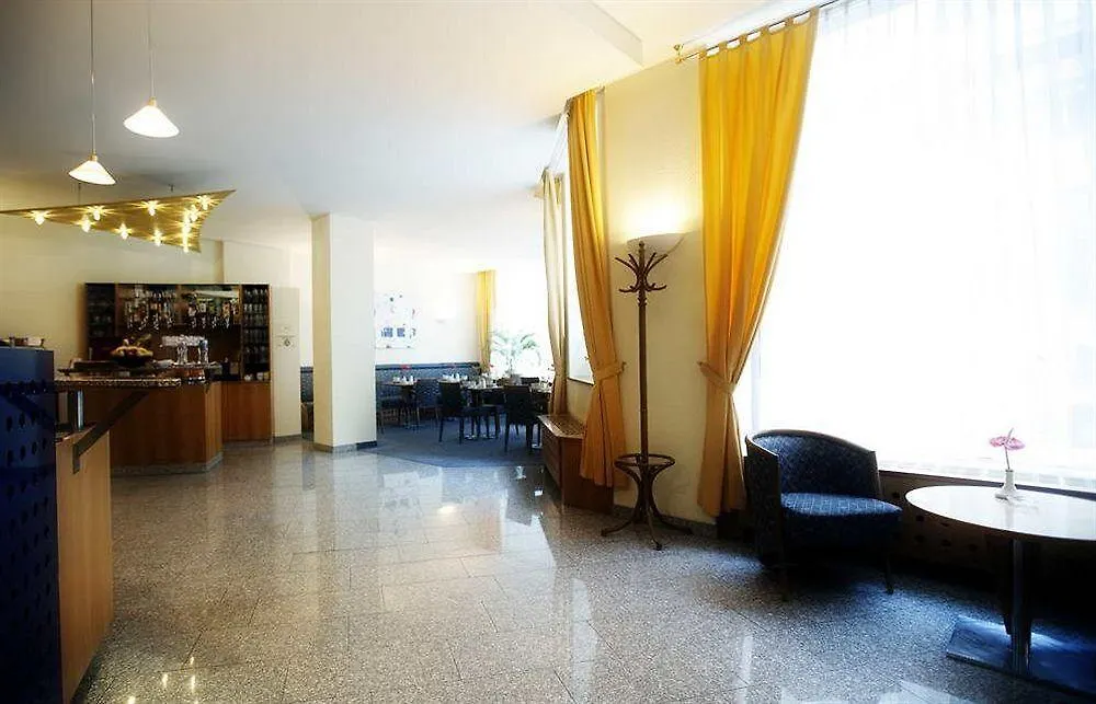 Hilight Suites Hotel Viena Apartahotel