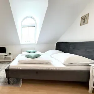 Excellent Apartment