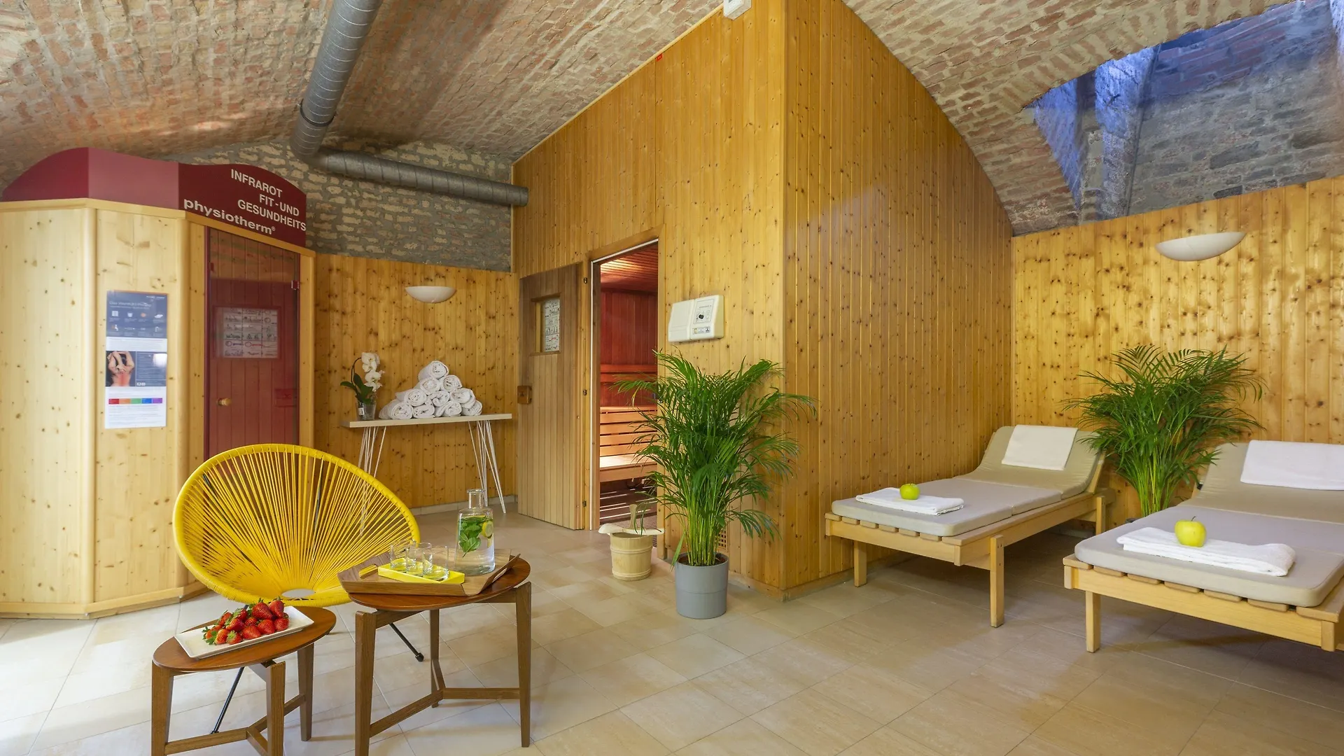 Hilight Suites Hotel Vienne 4*,