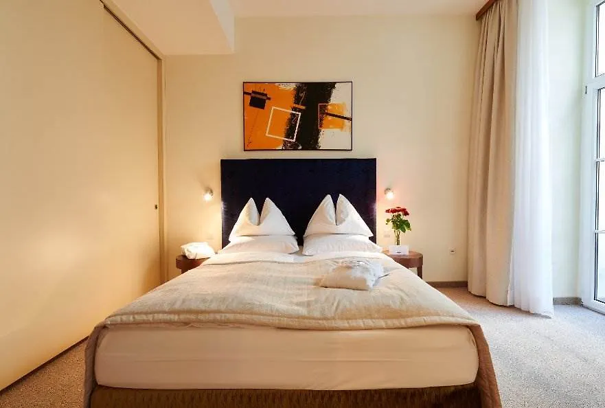 **** מלון דירות וינה Hilight Suites Hotel אוסטריה
