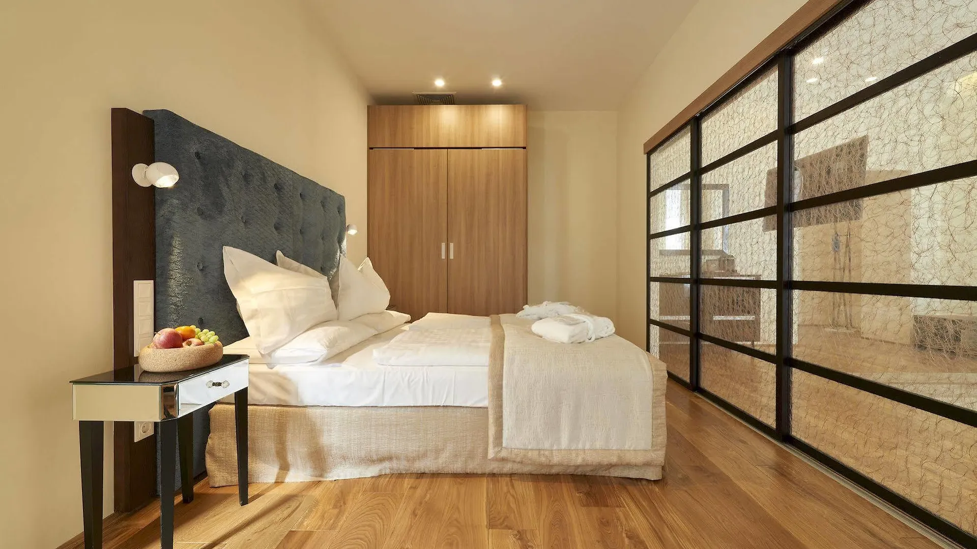 Hotel apartamentowy Hilight Suites Hotel Wiedeń